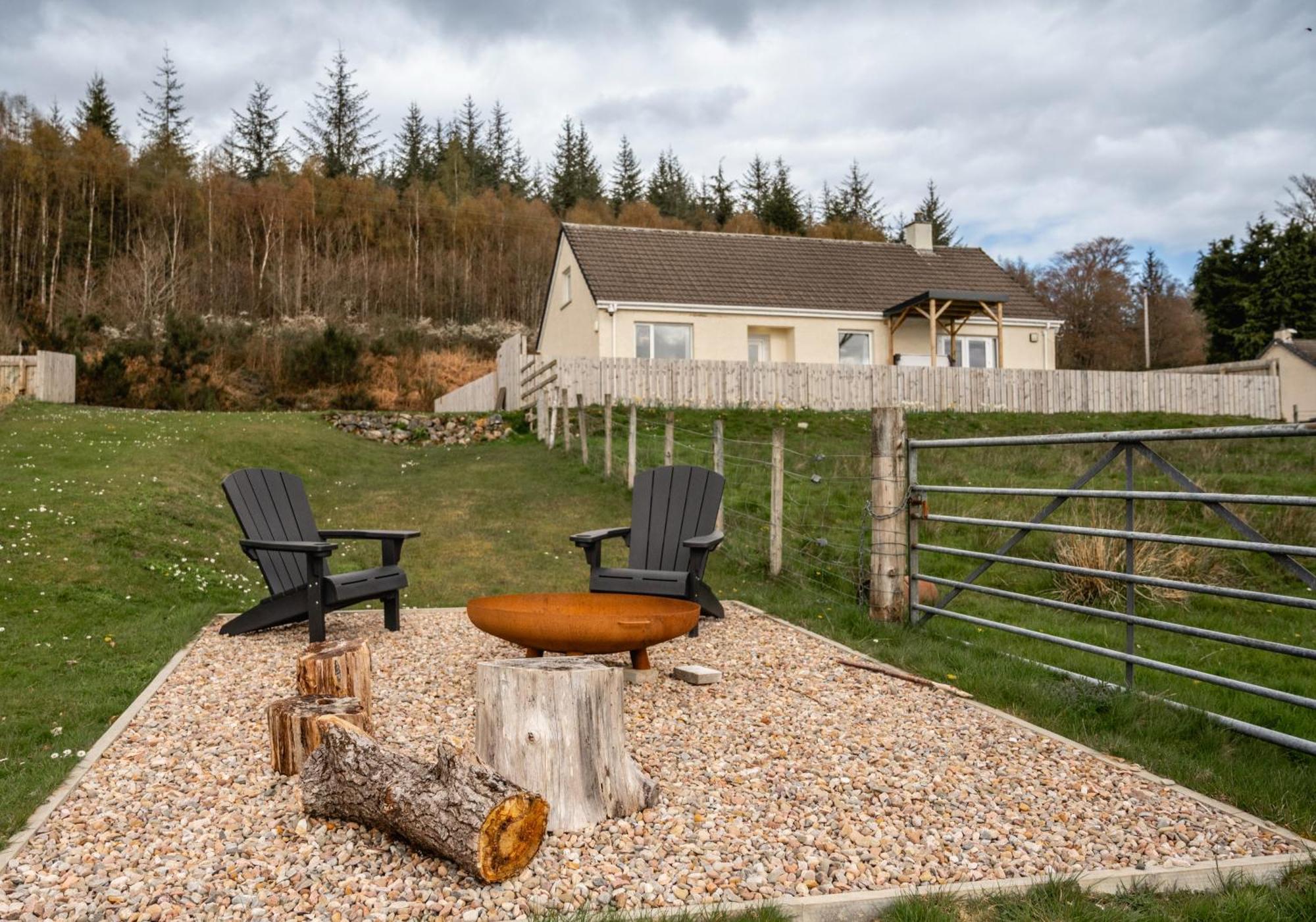 Loch Ness Cottage Fort Augustus Εξωτερικό φωτογραφία